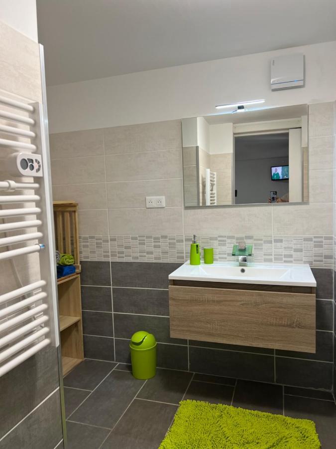 Tres Bel Appartement Bleu Montclar  Luaran gambar