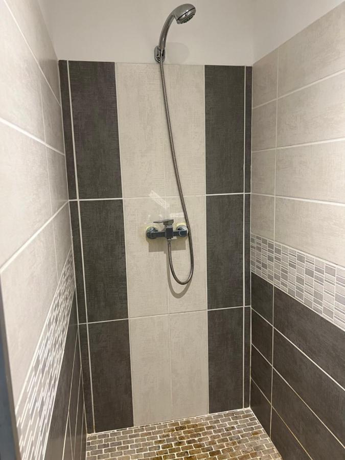 Tres Bel Appartement Bleu Montclar  Luaran gambar